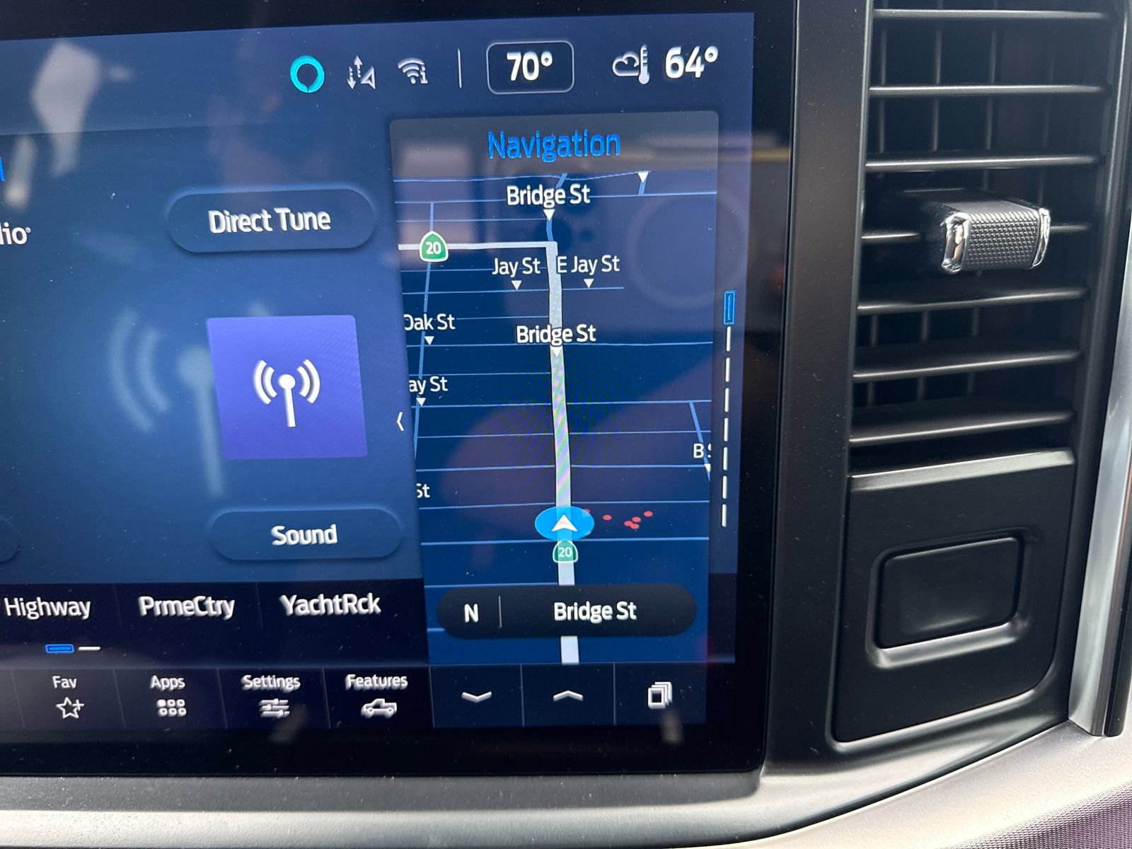 Certified 2024 Ford F350 Platinum w/ FX4 Off-Road Package image 19