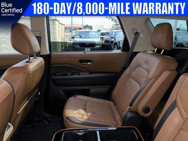 Used 2022 Nissan Pathfinder Platinum w/ Cargo Package image 15