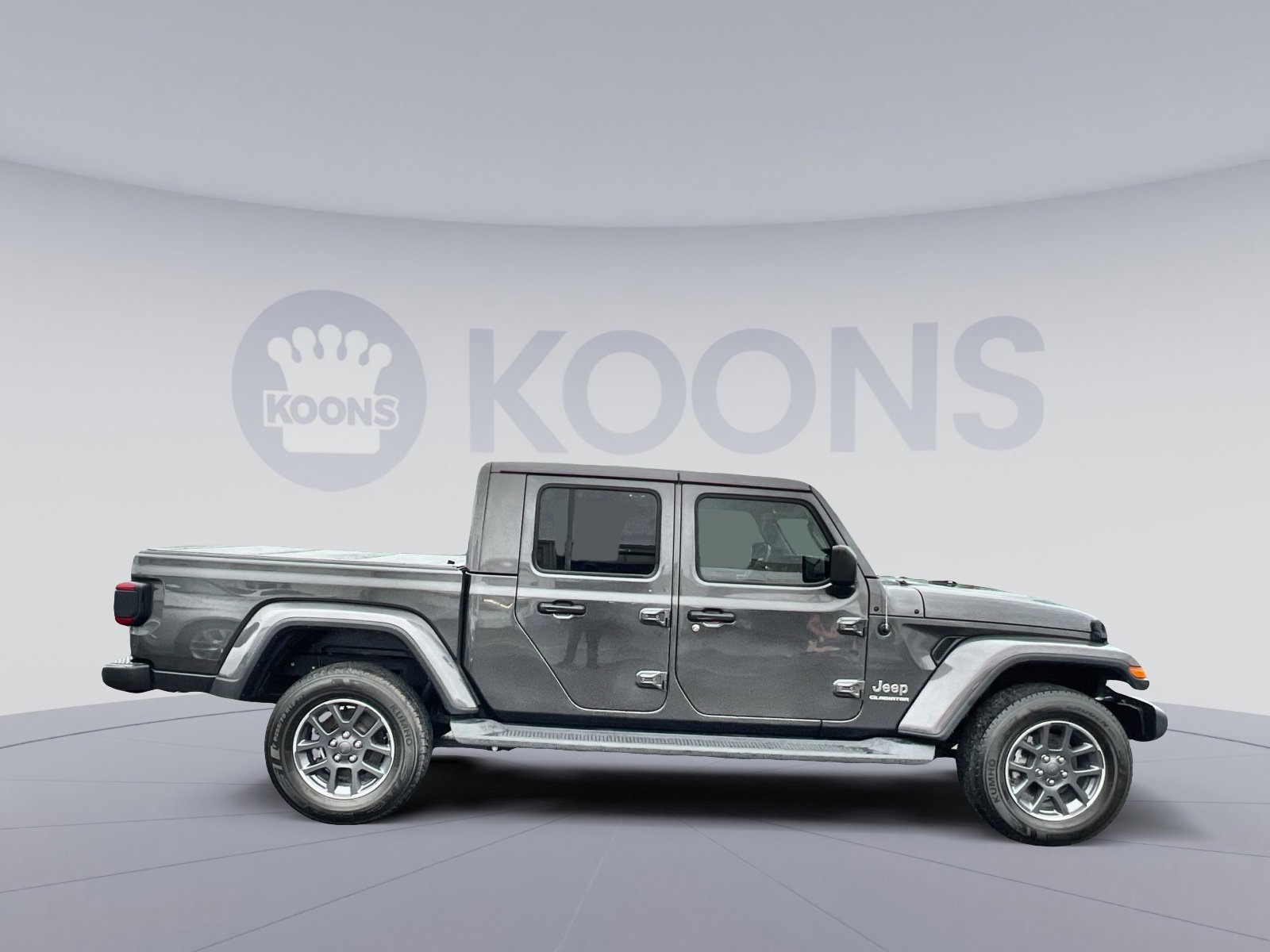 Used 2020 Jeep Gladiator Overland w/ Popular Equipment Package image 6