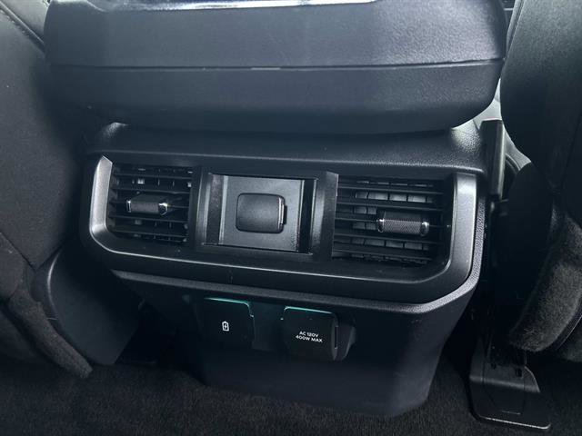 Certified 2022 Ford F150 XLT w/ Equipment Group 302A High image 17