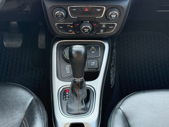 Used 2019 Jeep Compass Latitude w/ Cold Weather Group AWD/4WD image 25