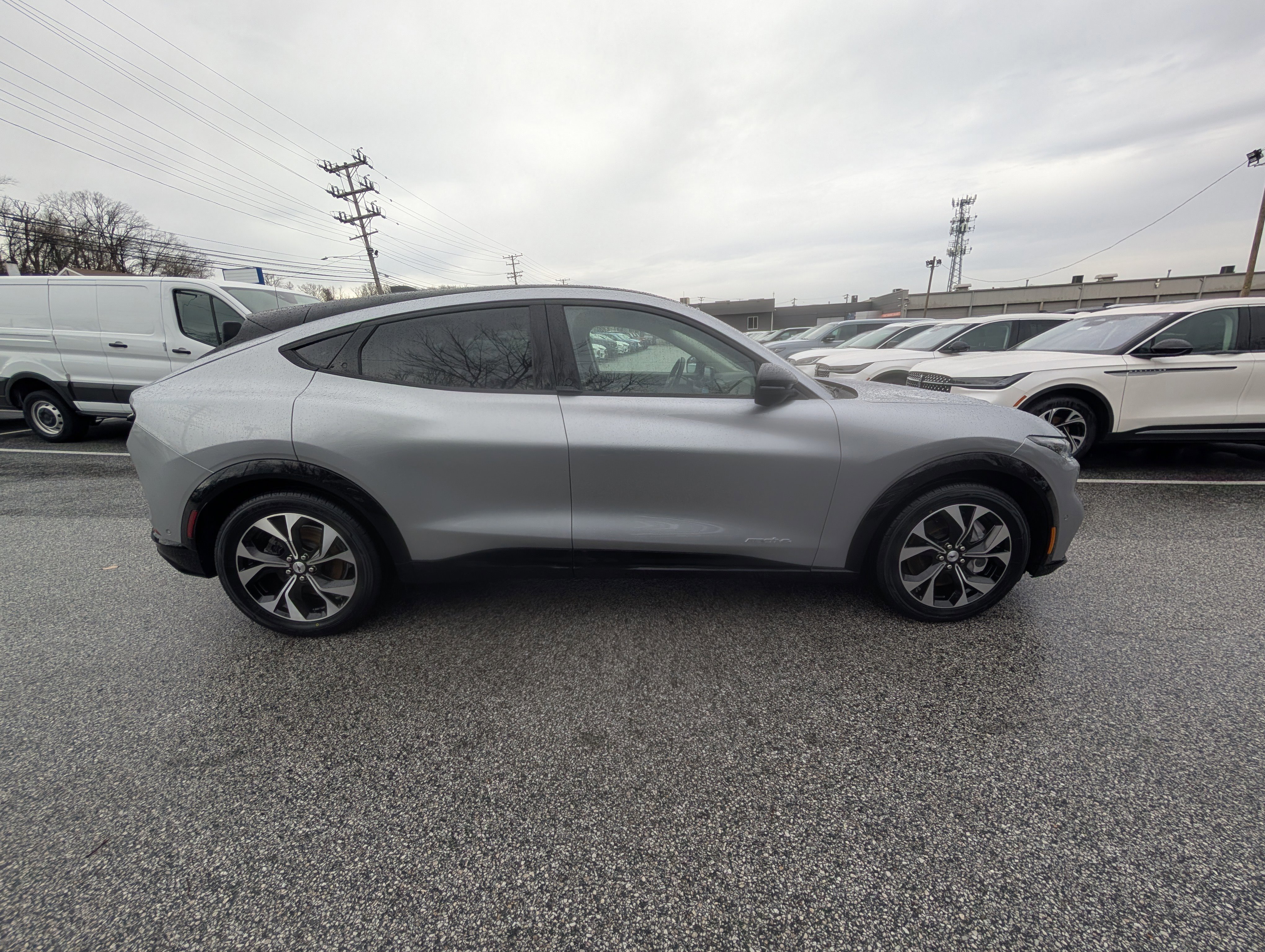 Certified 2021 Ford Mustang Mach-E Premium image 2
