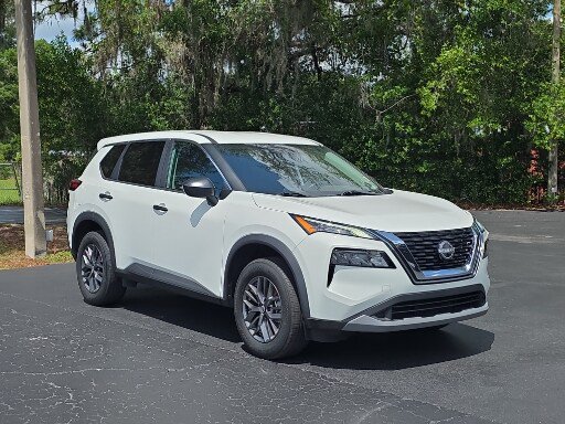 Used 2023 Nissan Rogue S FWD image 14