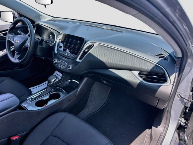 Used 2024 Chevrolet Malibu LT FWD image 35