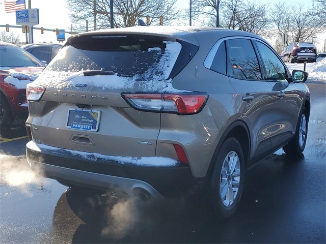Certified 2020 Ford Escape SE image 4