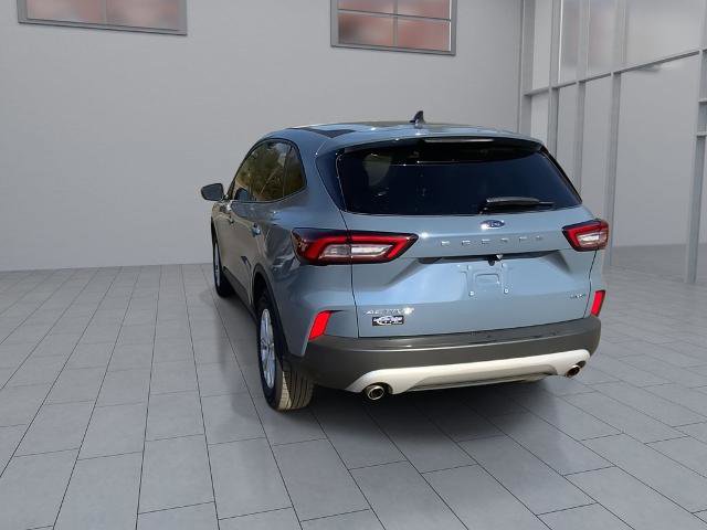 Certified 2025 Ford Escape Active AWD/4WD image 7