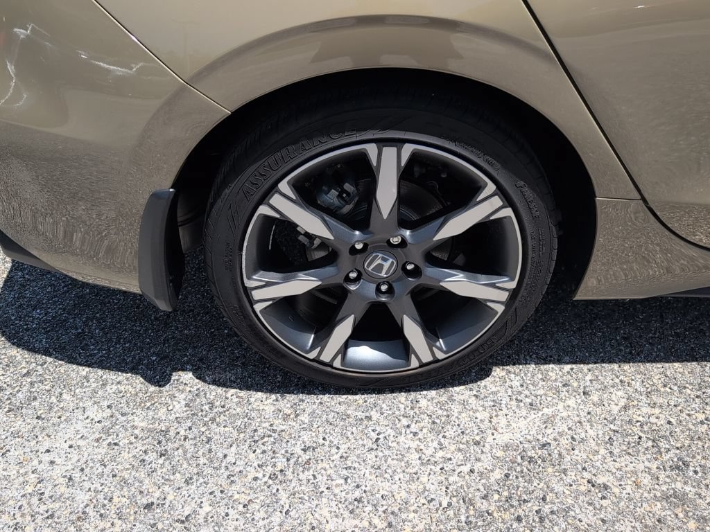 Used 2025 Honda Civic Sport Touring image 14