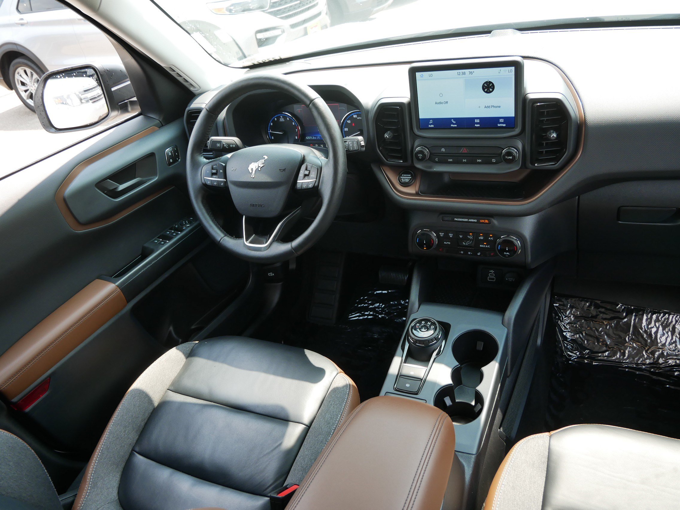 Certified 2023 Ford Bronco Sport Outer Banks AWD/4WD image 9