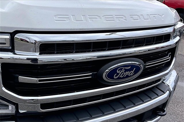 Certified 2022 Ford F250 Lariat w/ Lariat Ultimate Package image 28