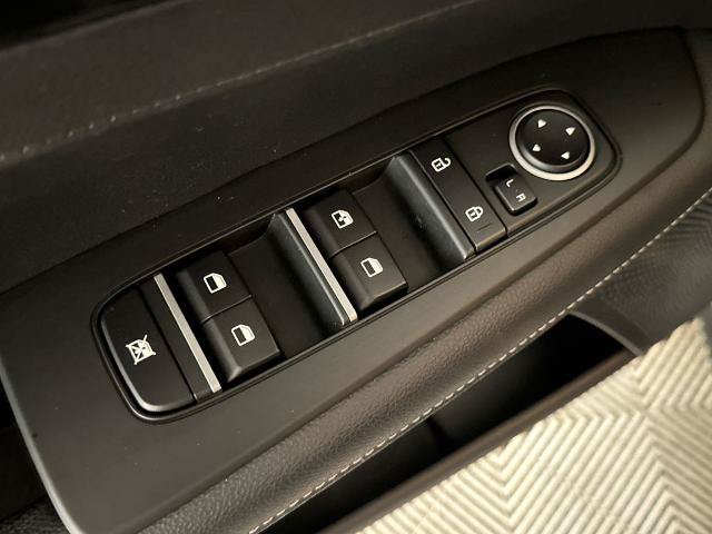 Used 2023 Kia Forte GT-Line FWD image 11