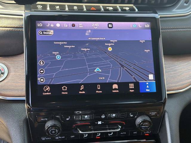 Used 2025 Jeep Grand Cherokee L Summit AWD/4WD image 28