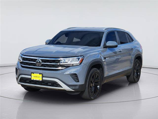 Used 2022 Volkswagen Atlas Cross Sport SE w/ Black Wheel Package AWD/4WD image 3