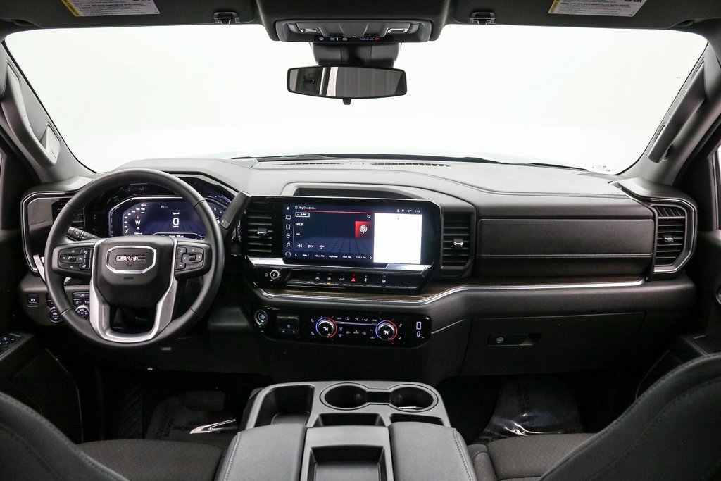 Used 2025 GMC Sierra 1500 Elevation image 15