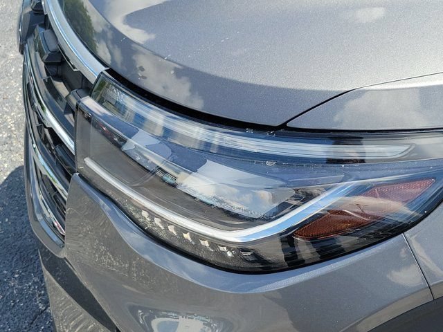 Certified 2025 Ford Explorer Active w/ Active Comfort Package RWD image 10
