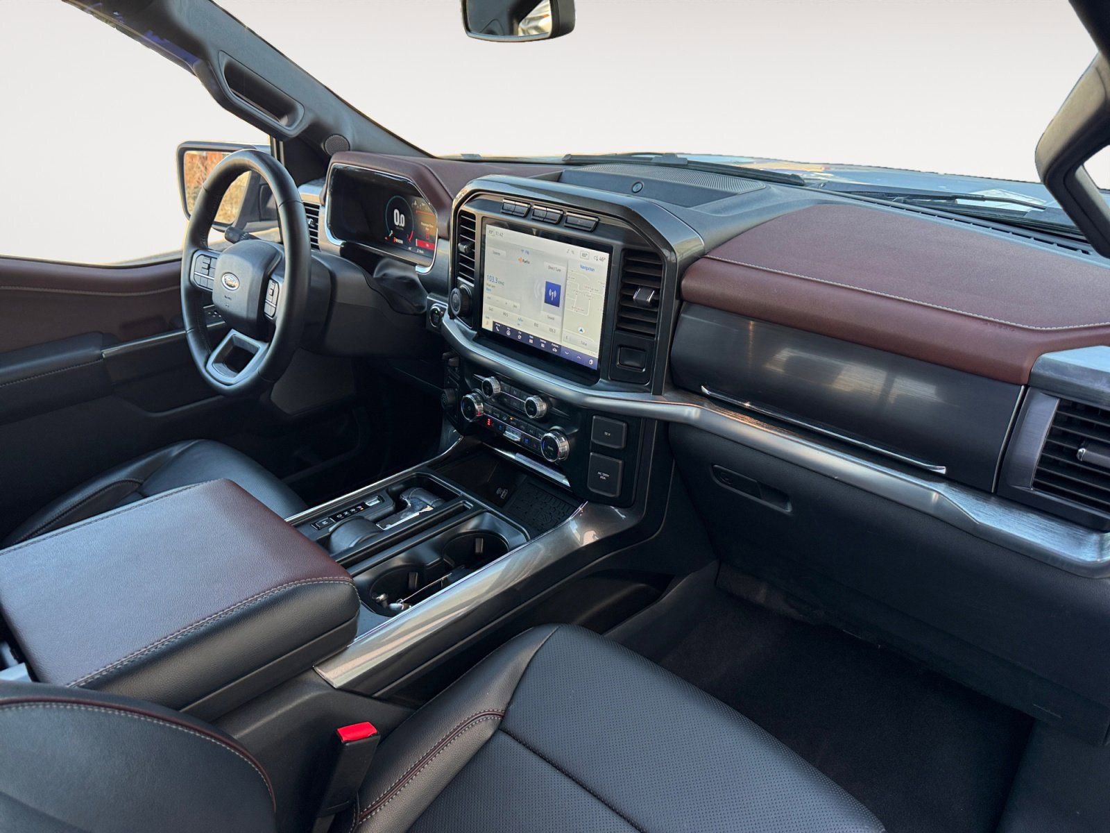 Certified 2023 Ford F150 Lariat w/ Equipment Group 502A High image 15