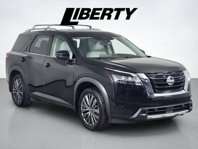 Used 2023 Nissan Pathfinder SL w/ SL Premium Package
