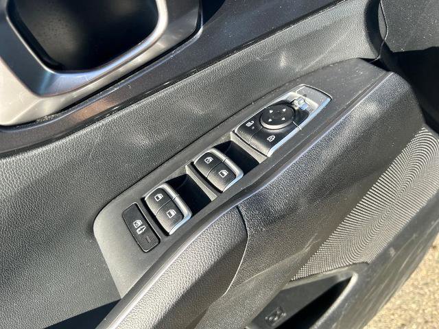 Used 2024 Kia Sorento S image 20