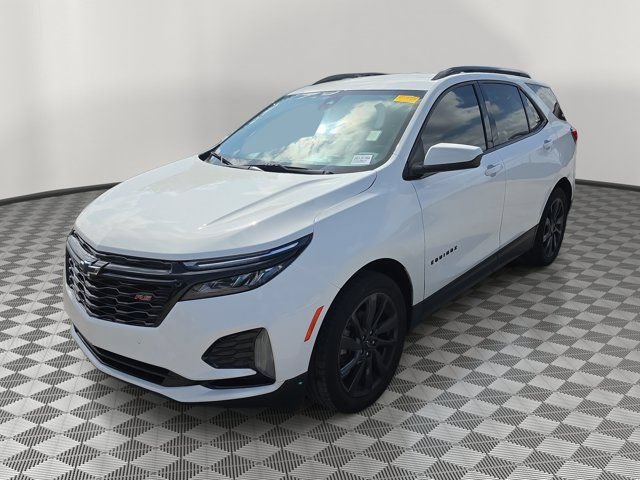 Used 2024 Chevrolet Equinox RS FWD image 2