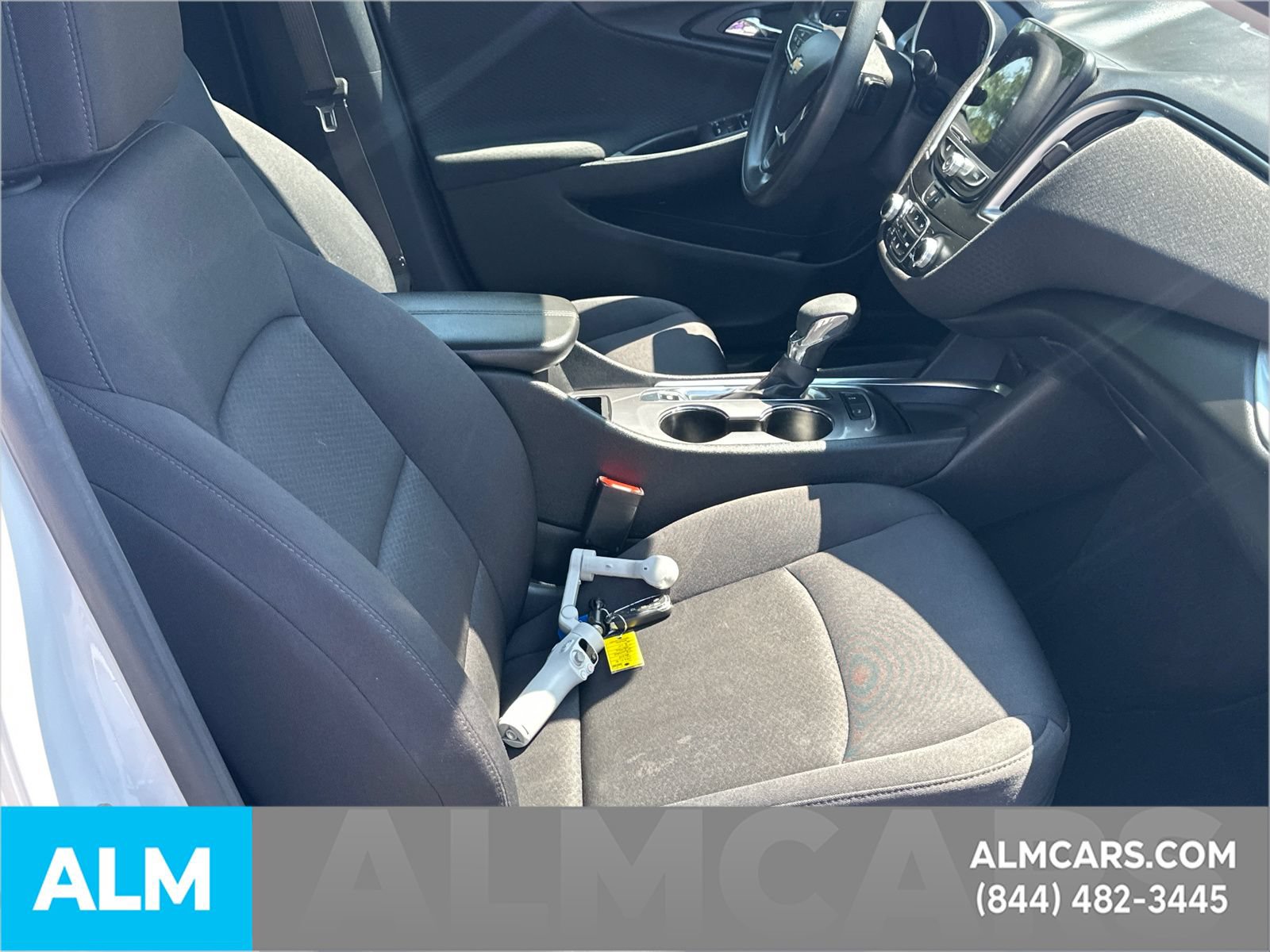 Used 2024 Chevrolet Malibu LT FWD image 15