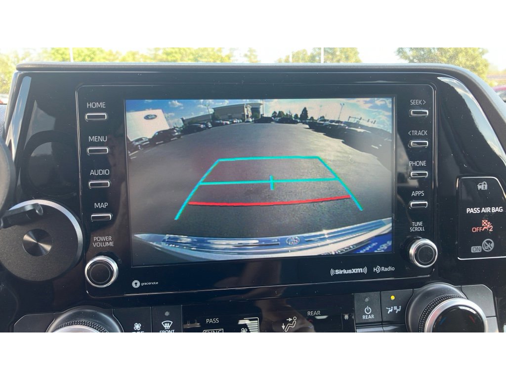 Used 2021 Toyota Highlander LE w/ Protection Package #3 (TMS) image 23