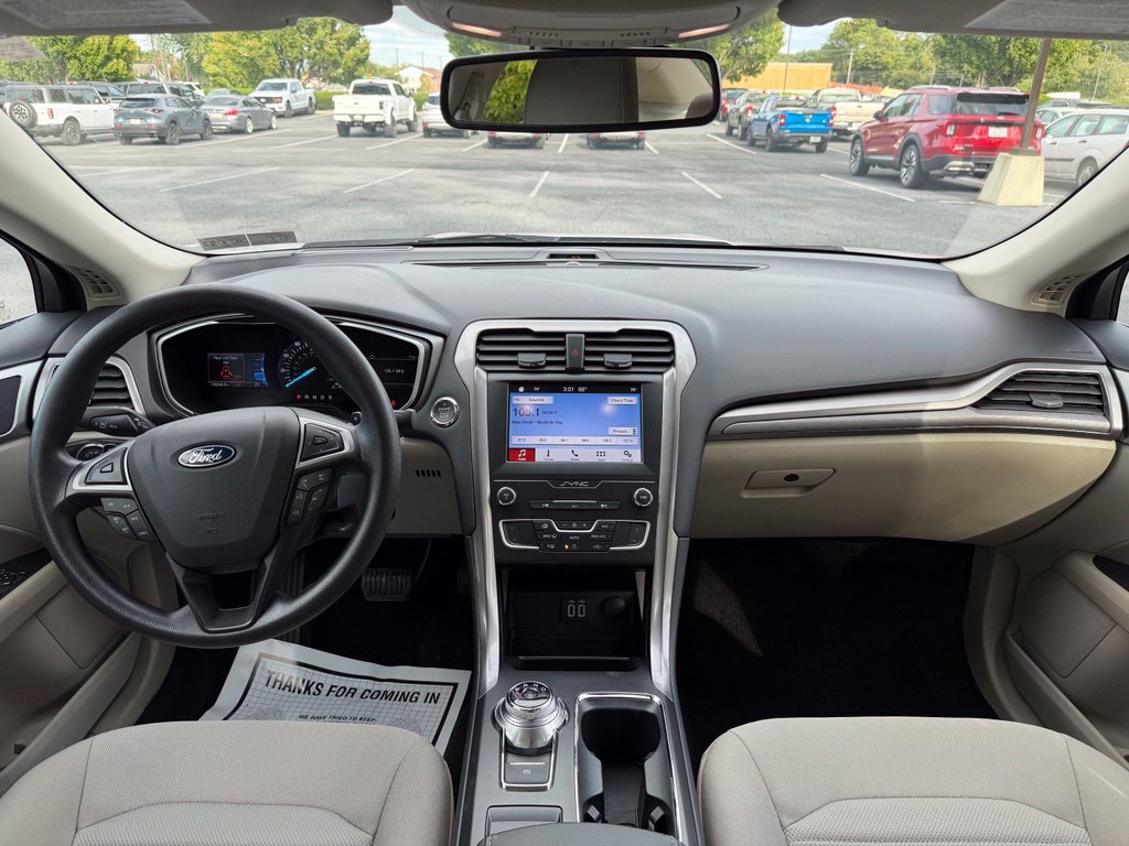 Certified 2019 Ford Fusion SE FWD image 15