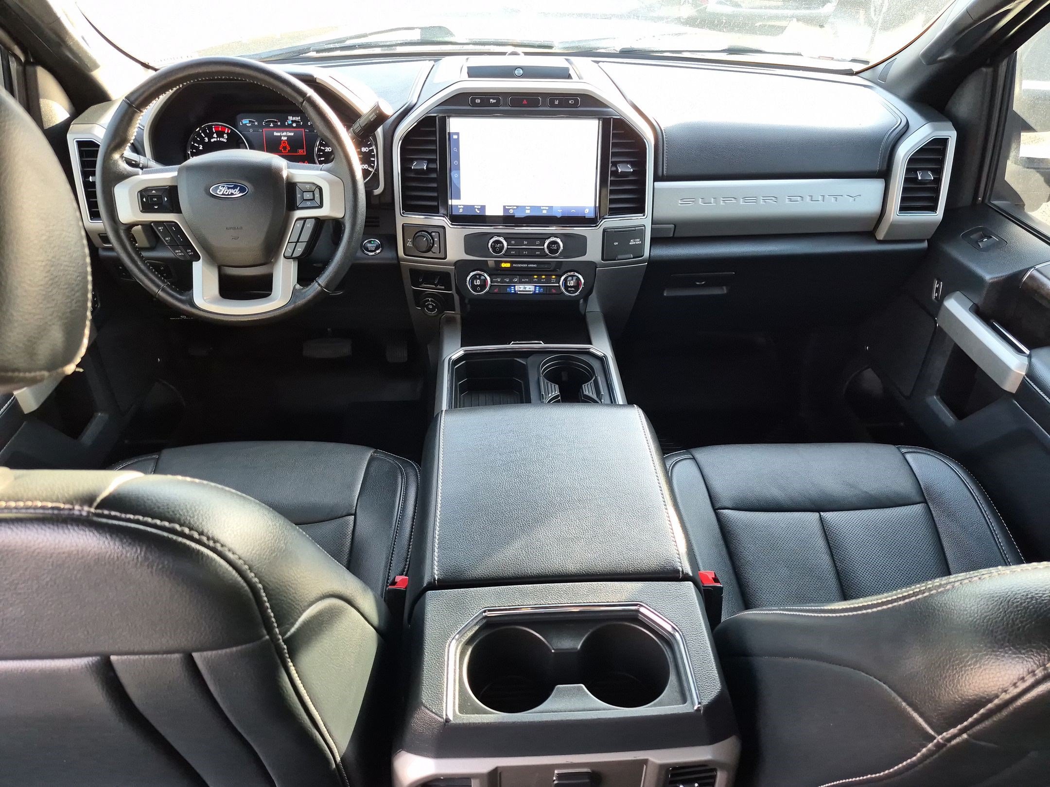 Certified 2022 Ford F350 Lariat w/ Black Appearance Package AWD/4WD image 30