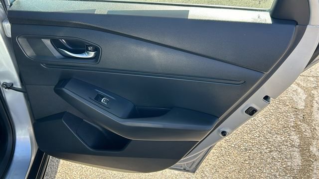 Used 2023 Honda Accord EX image 10