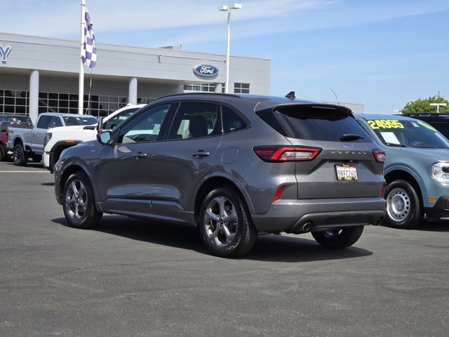 Certified 2024 Ford Escape ST-Line FWD image 6