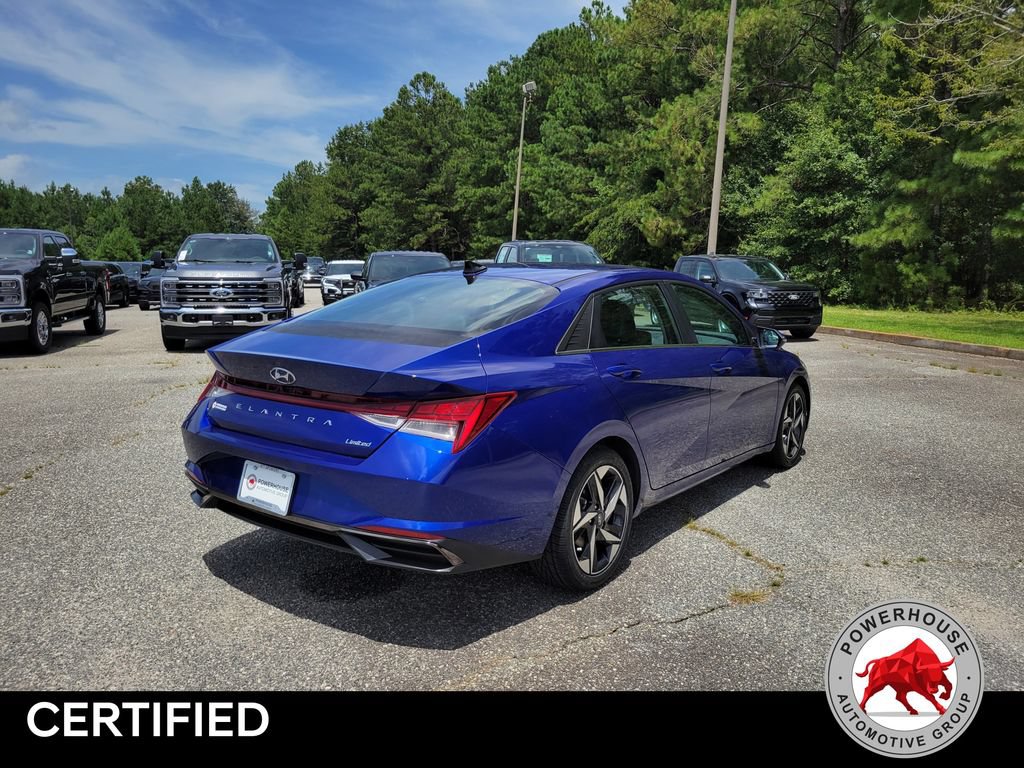 Used 2022 Hyundai Elantra Limited w/ Preferred Accessory Package FWD image 6