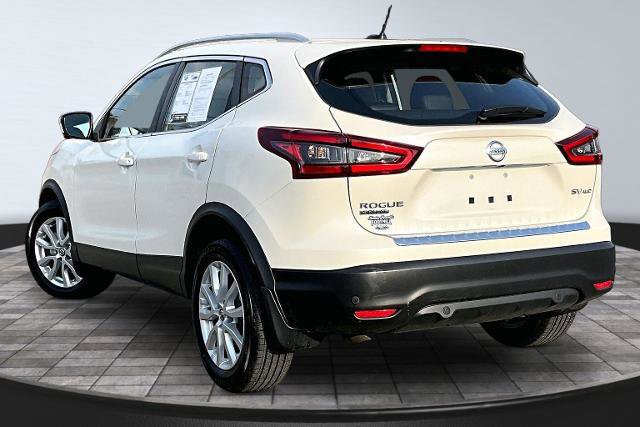 Used 2022 Nissan Rogue Sport SV w/ Technology Package image 4