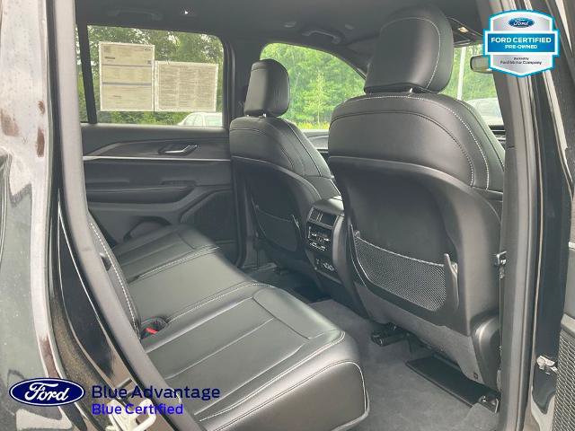 Used 2024 Jeep Grand Cherokee Limited w/ Trailer Tow Package AWD/4WD image 20