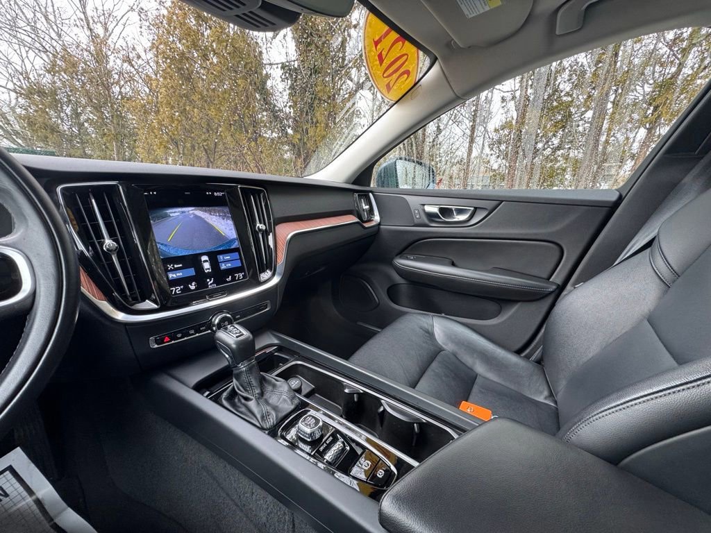Used 2021 Volvo S60 T5 Momentum image 20