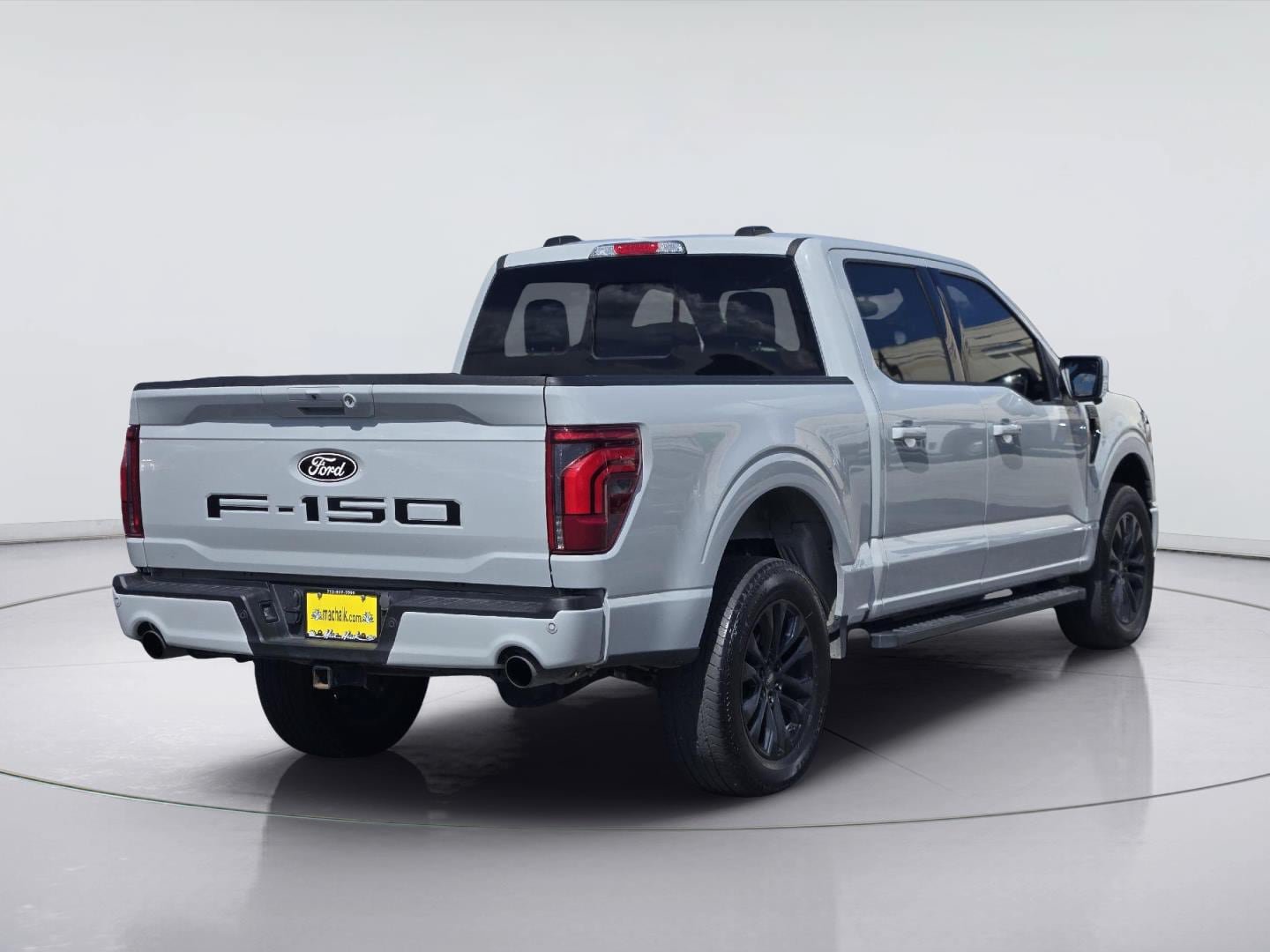 Certified 2024 Ford F150 Lariat w/ FX4 Off-Road Package AWD/4WD image 8