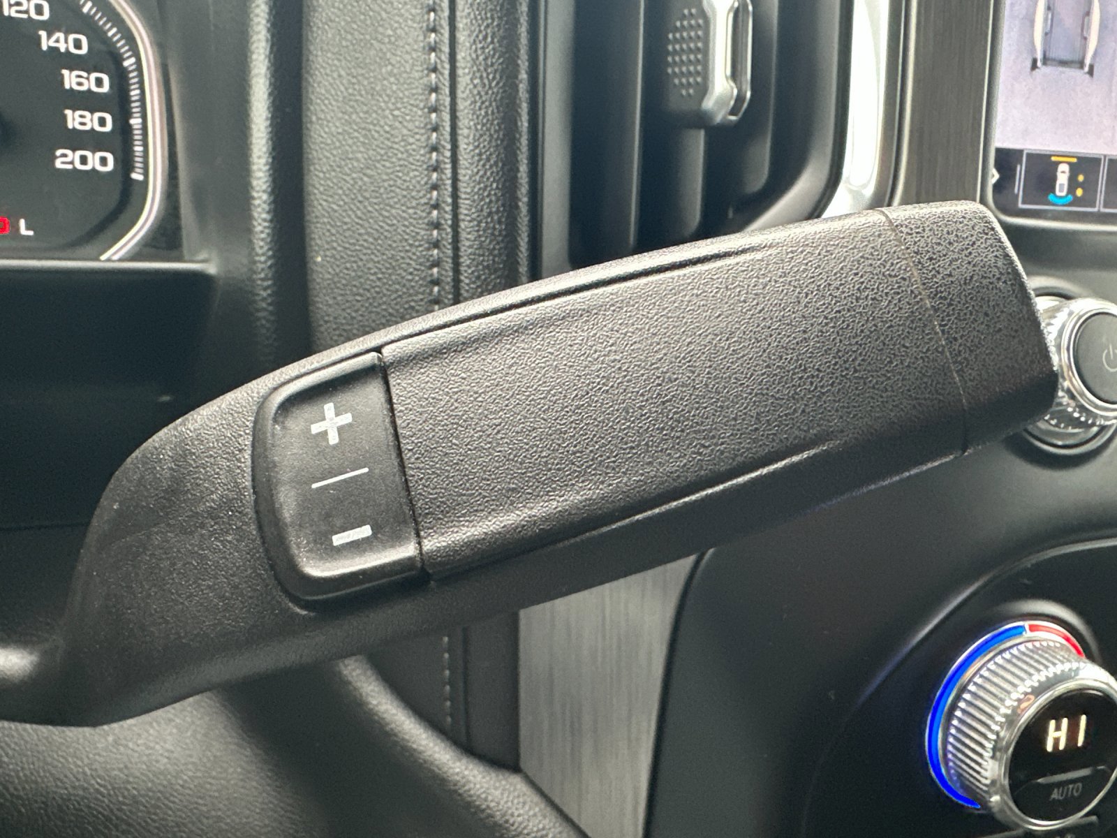 Used 2021 GMC Sierra 3500 Denali w/ Denali Ultimate Package image 21