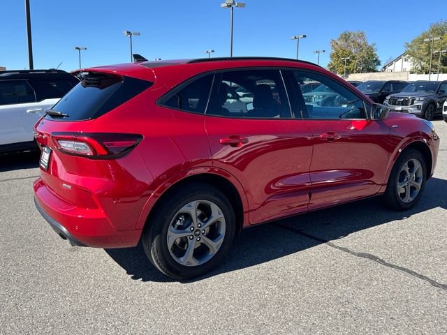 Certified 2024 Ford Escape ST-Line w/ Tech Pack #1 image 5