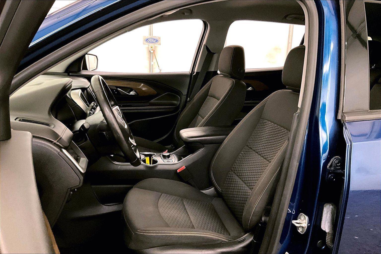 Used 2019 GMC Terrain SLE w/ Driver Convenience Package image 24