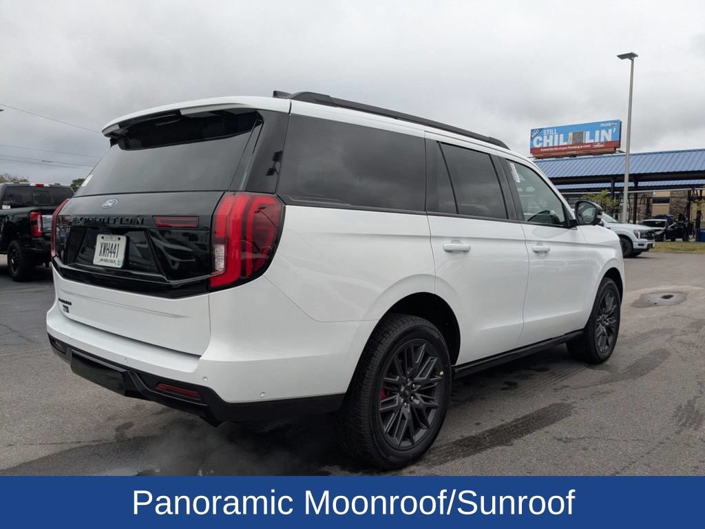 Certified 2025 Ford Expedition Platinum w/ Stealth Performance Package AWD/4WD image 4