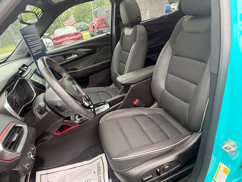 Used 2021 Chevrolet TrailBlazer RS w/ Sun and Liftgate Package AWD/4WD image 11