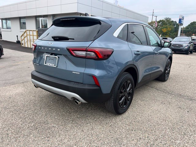 Certified 2024 Ford Escape Active AWD/4WD image 4