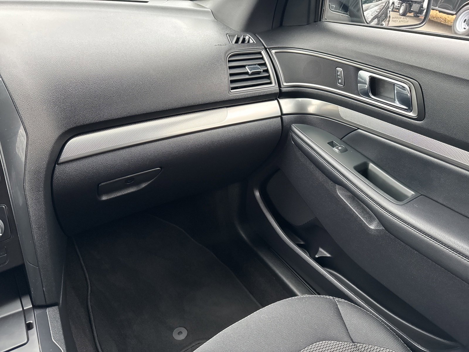 Certified 2019 Ford Explorer XLT image 22