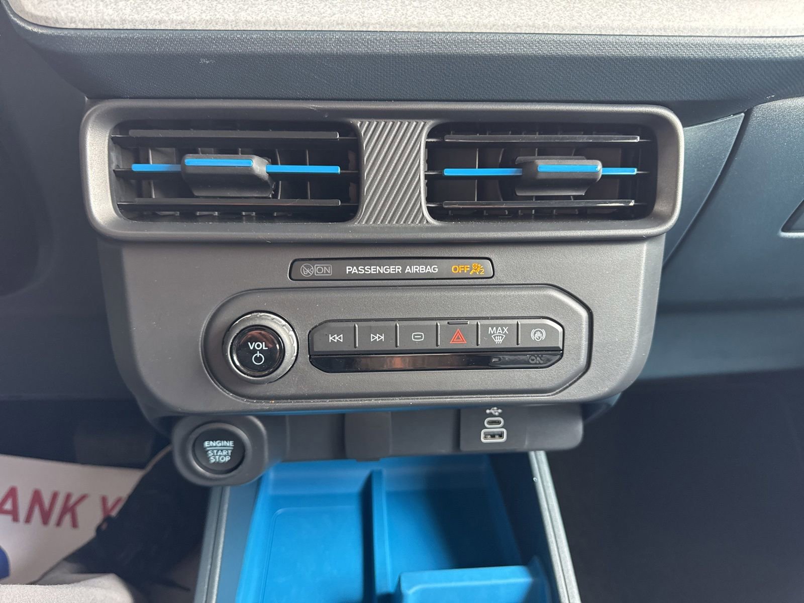 Certified 2025 Ford Maverick XLT w/ XLT Luxury Package FWD image 31