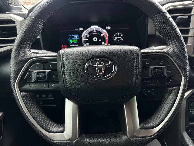 Used 2025 Toyota Tundra Limited AWD/4WD image 20