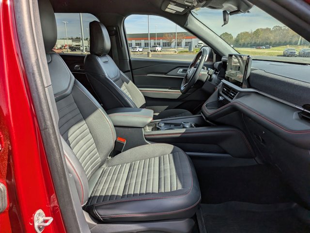 Certified 2025 Ford Explorer ST-Line image 35