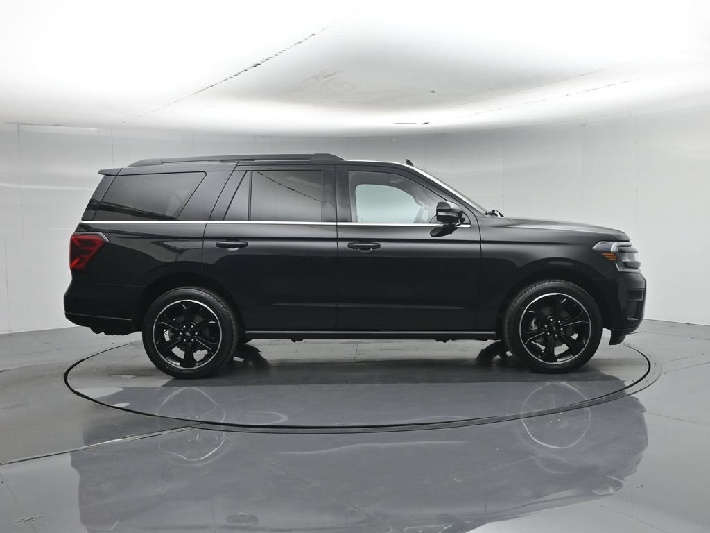 Certified 2023 Ford Expedition Limited AWD/4WD image 32