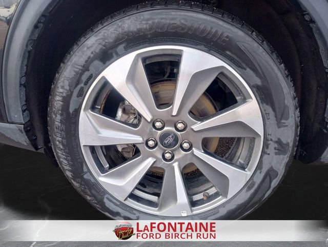 Certified 2024 Ford Escape Platinum AWD/4WD image 10