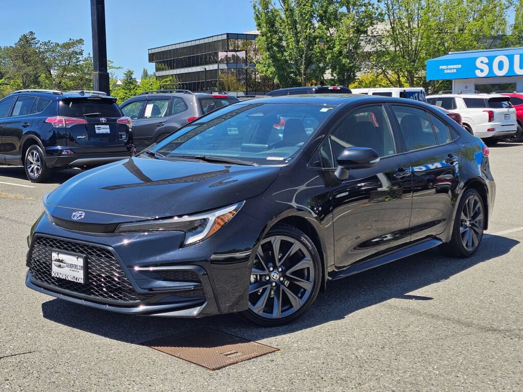 Used 2024 Toyota Corolla SE w/ SE Premium Package