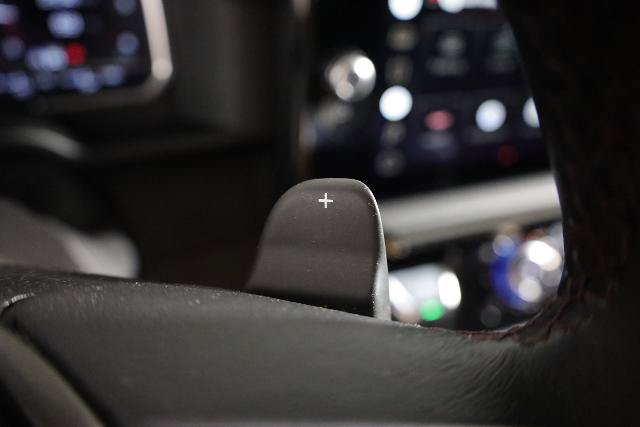 Used 2022 GMC Sierra 1500 AT4X AWD/4WD image 19
