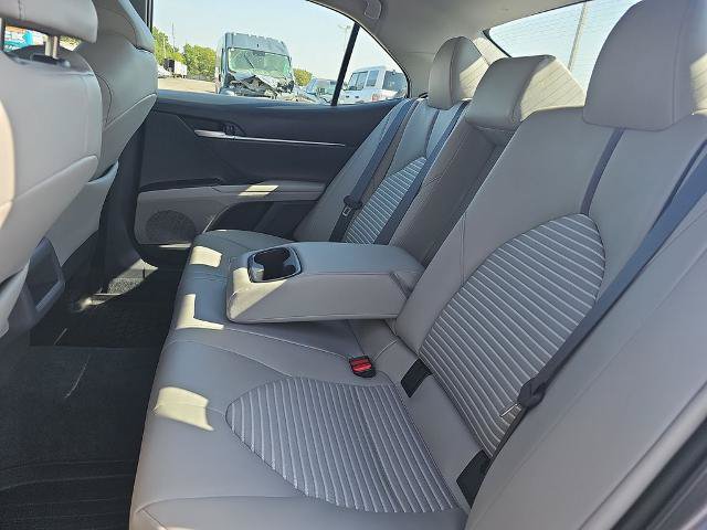 Used 2024 Toyota Camry SE AWD/4WD image 13