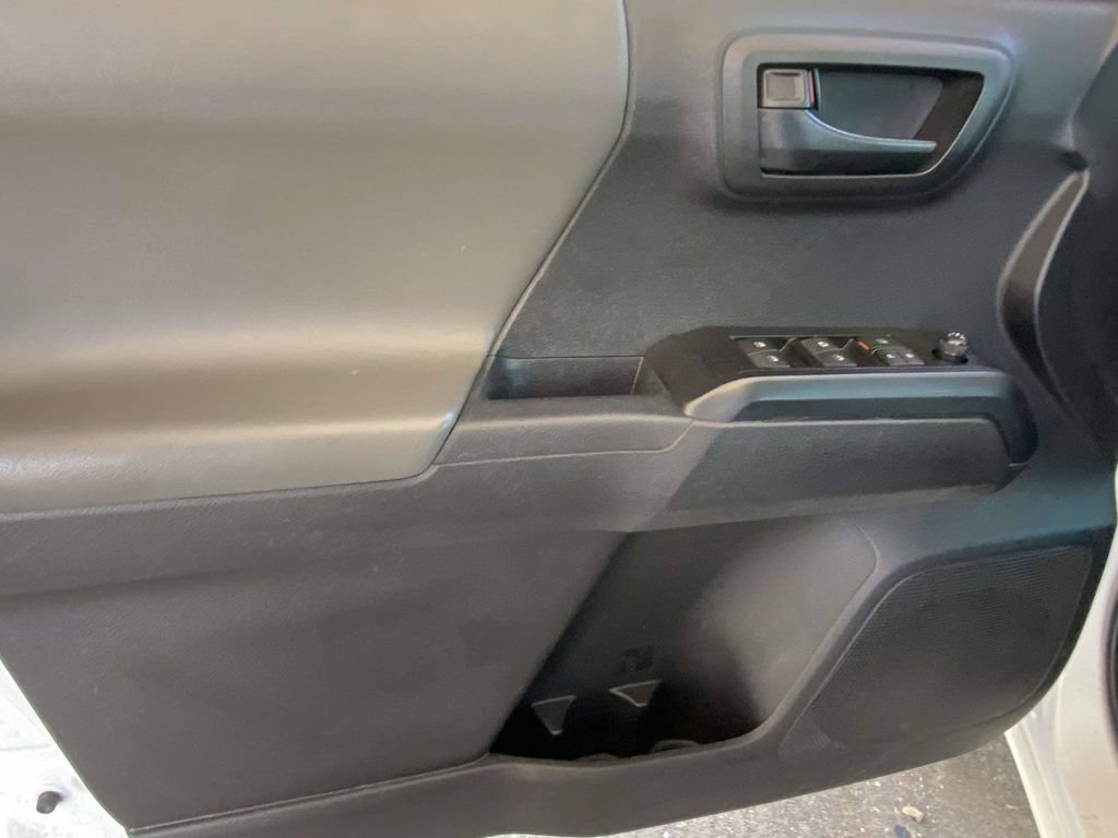 Used 2023 Toyota Tacoma SR w/ SR Convenience Package RWD image 14