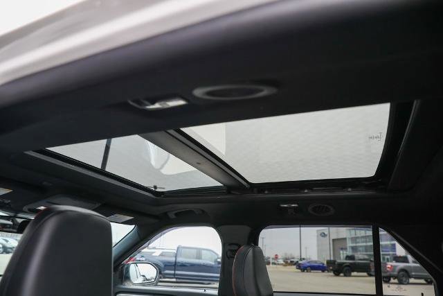 Certified 2023 Ford Explorer ST-Line w/ Class IV Trailer Tow Package image 31